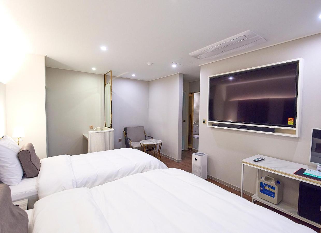 Denbasta Signature Hotel Busan Extérieur photo